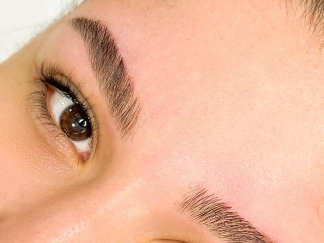 Brows Shaping